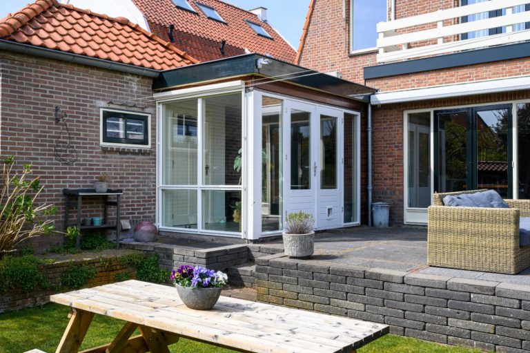 nieuwe ramen, deuren en kozijnen gebouwd door wiela